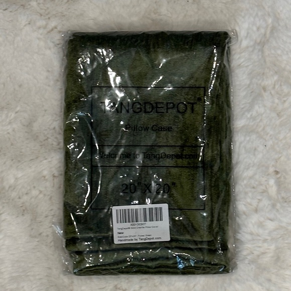 TangDepot Solid Chenille Pillow Case 20x20 - Picture 1 of 2